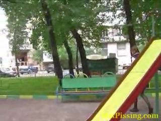 Blitzer achtung auf die spielplatz