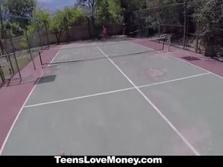 Teenslovemoney - tenisas kalė dulkina už grynieji