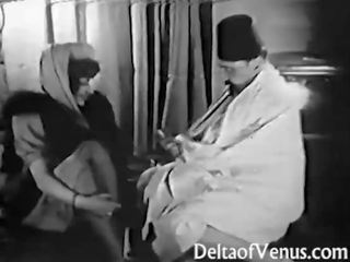 Starodávne sex video 1920s - holenie, päsťovanie, jebanie