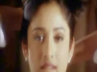 India monada actriz bañándose en softcore mallu película