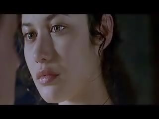 Olga kurylenko পূর্ণ সম্মুখ রচনা চলচ্চিত্র দৃশ্য