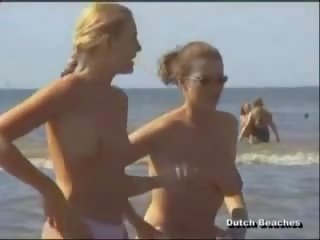 Zandvoort 荷兰人 海滩 袒胸 裸体主义者 奶子 12