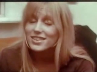 Group sex film in Swedish 70s commune