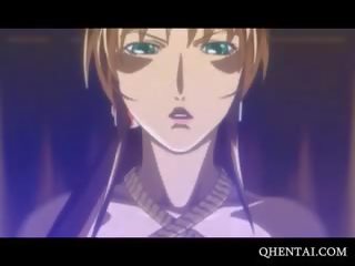 Rubia hentai diva consigue culo dedos y taladrada