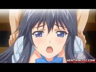 Japońskie koedukacyjne anime grupowe i wytrysk