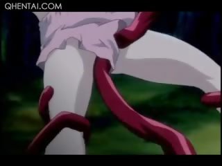 Monstruo tentáculos wrapping y follando un estrecho hentai coño