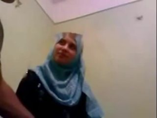 Amateur dubai leidenschaftlich hijab damsel gefickt bei zuhause - desiscandal.xyz