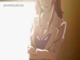 Shorthaired hentai schatje boezem geplaagd door haar splendid gf
