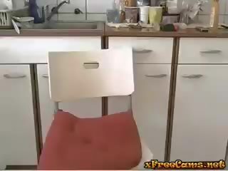 A fumar super webcam loira milf anal