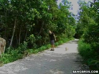 Paseo eje en la parque película