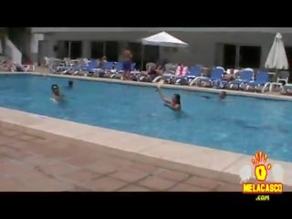 Locuras lt una piscina pública 2º melacasco.com