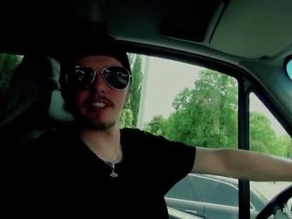 Bums autobus - hardcore sex v the zadné sedadlo s slutty nemecké blondýna seductress