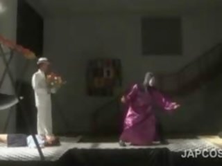 Á châu giật gân ass nữ diễn lượt divinity trong phục chơi cảnh