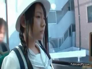 Очарователен азиатки улица момиче получава похотлив представяне край part5