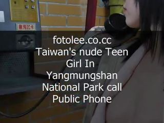 Taiwan 裸体 女学生 在 yangmungshan 国家 公园 通话