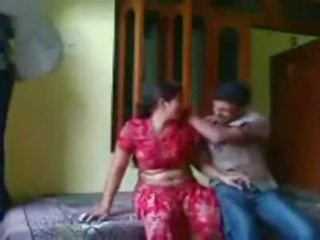 Neighbour aunty desi porno