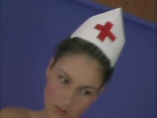 Zdravotní sestra na povinnost nahý video