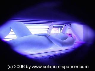 Solaarium piilumine spannt im solaarium