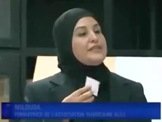 Арабська sweetheart ставить кондом від рот