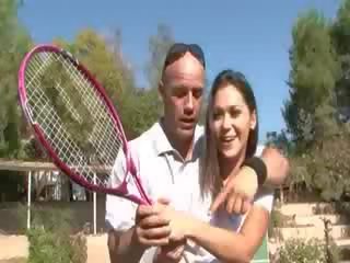 Tegar xxx video di yang tenis mahkamah