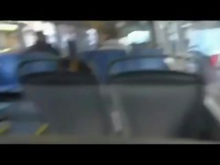 Смокче і трахання в німецька автобус