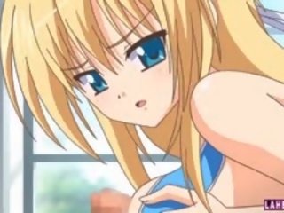 Hentai blondie en traje de baño paseos youngsters duro polla