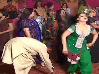 Νέος απίθανη sedusive mujra χορός 2019 γυμνός/ή mujra χορός 2019 #hot #sexy #mujra #dance