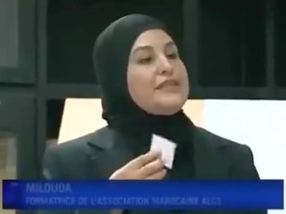 Arab édesem helyezi gumióvszer -től száj