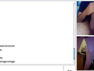 Camgirl su plaukuotas putė gauna šlapias apie omegle