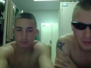 Militèr guys- gaydudecams.com